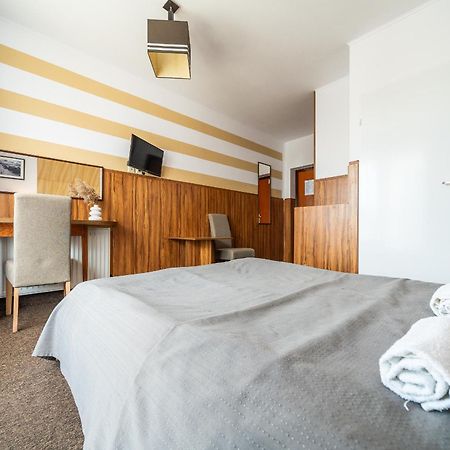Max Apartamenty - Pokoje - Domki - Restauracja - Basen Mielno  Extérieur photo