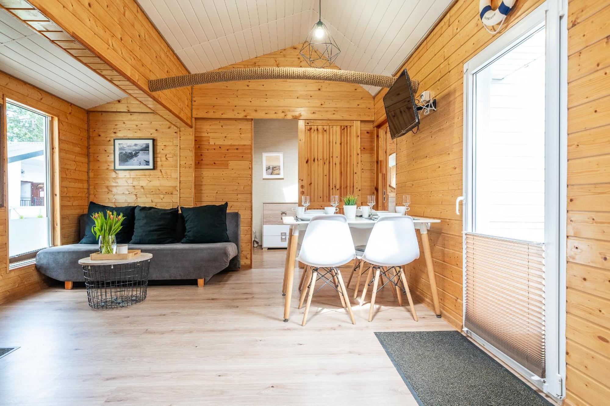 Max Apartamenty - Pokoje - Domki - Restauracja - Basen Mielno  Extérieur photo