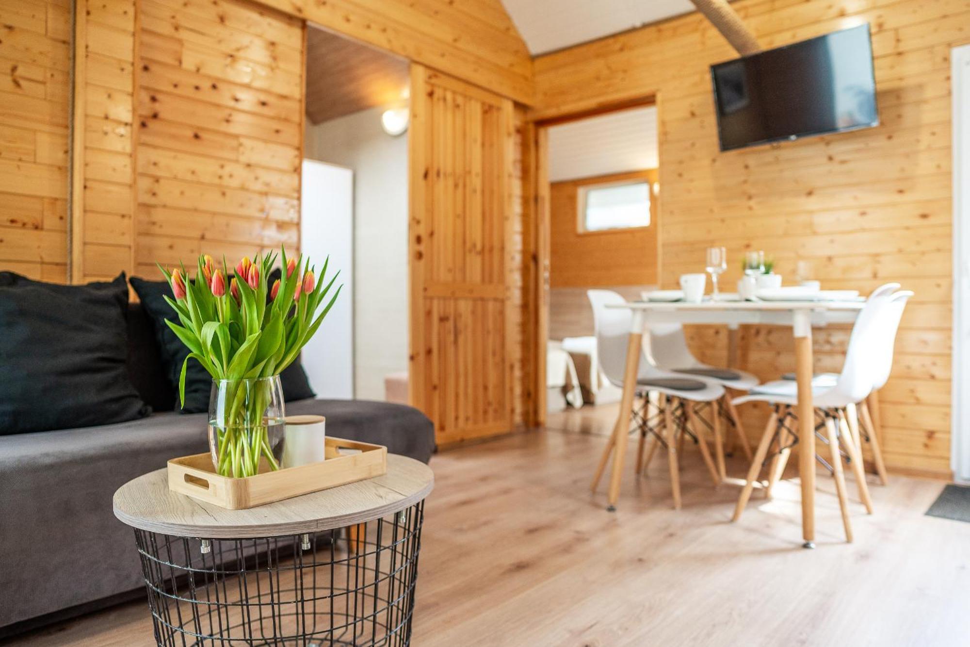 Max Apartamenty - Pokoje - Domki - Restauracja - Basen Mielno  Extérieur photo