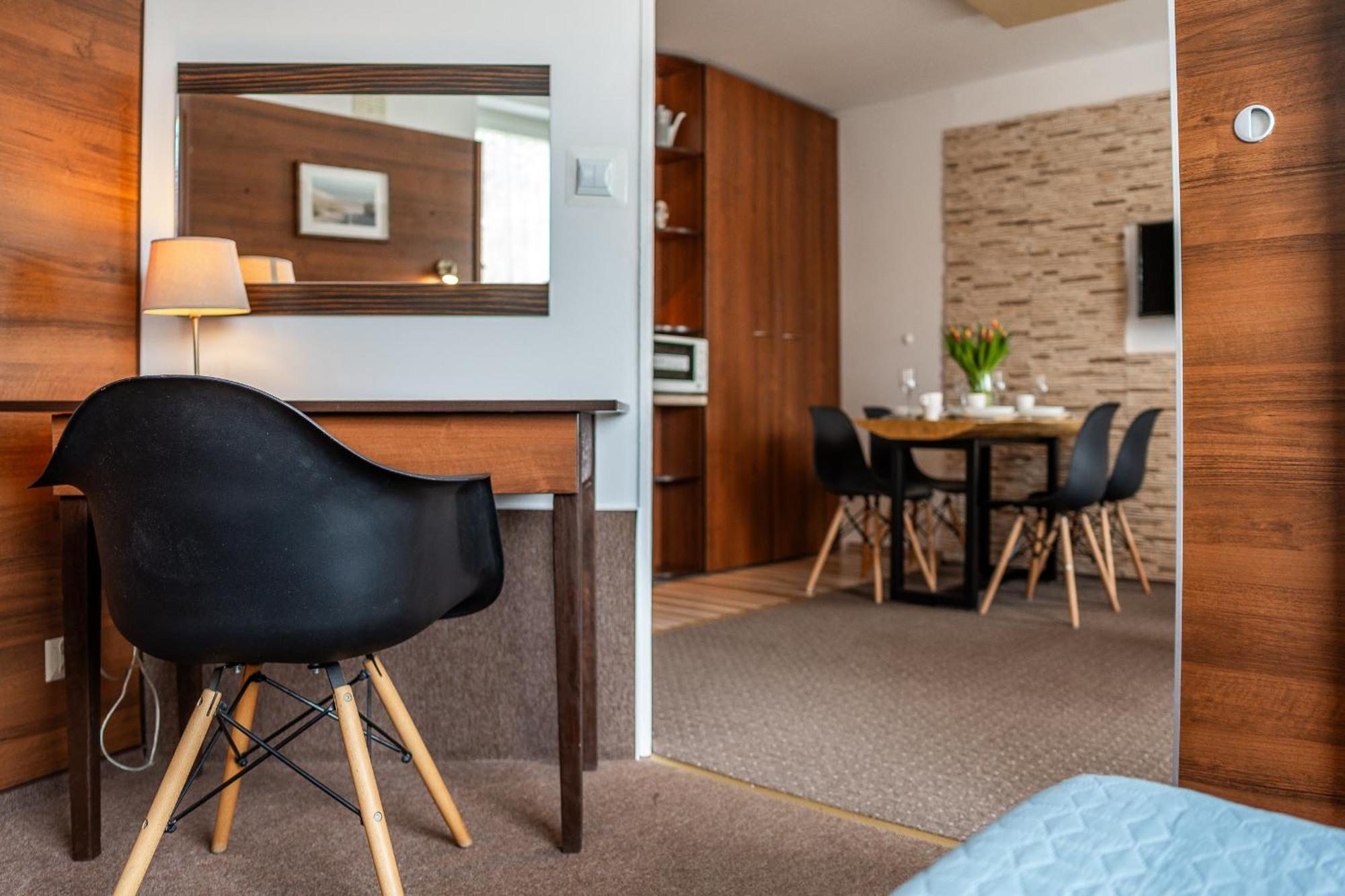 Max Apartamenty - Pokoje - Domki - Restauracja - Basen Mielno  Extérieur photo