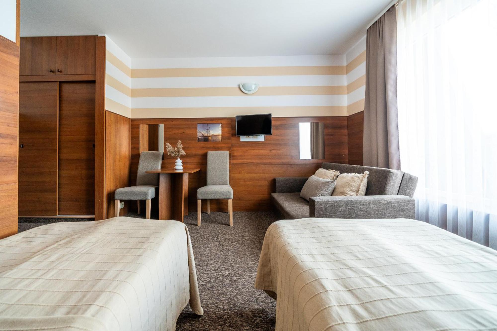 Max Apartamenty - Pokoje - Domki - Restauracja - Basen Mielno  Extérieur photo