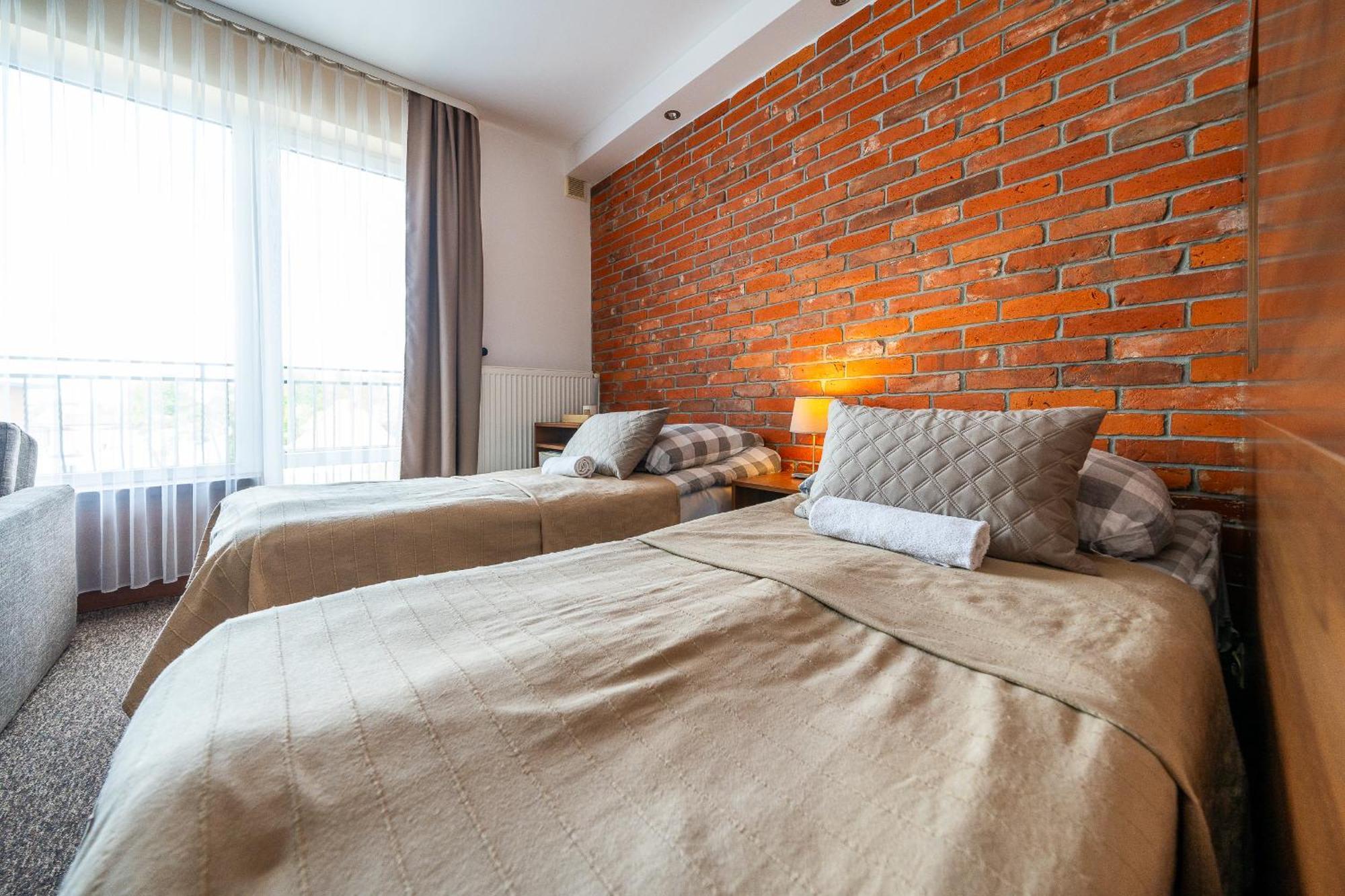 Max Apartamenty - Pokoje - Domki - Restauracja - Basen Mielno  Extérieur photo