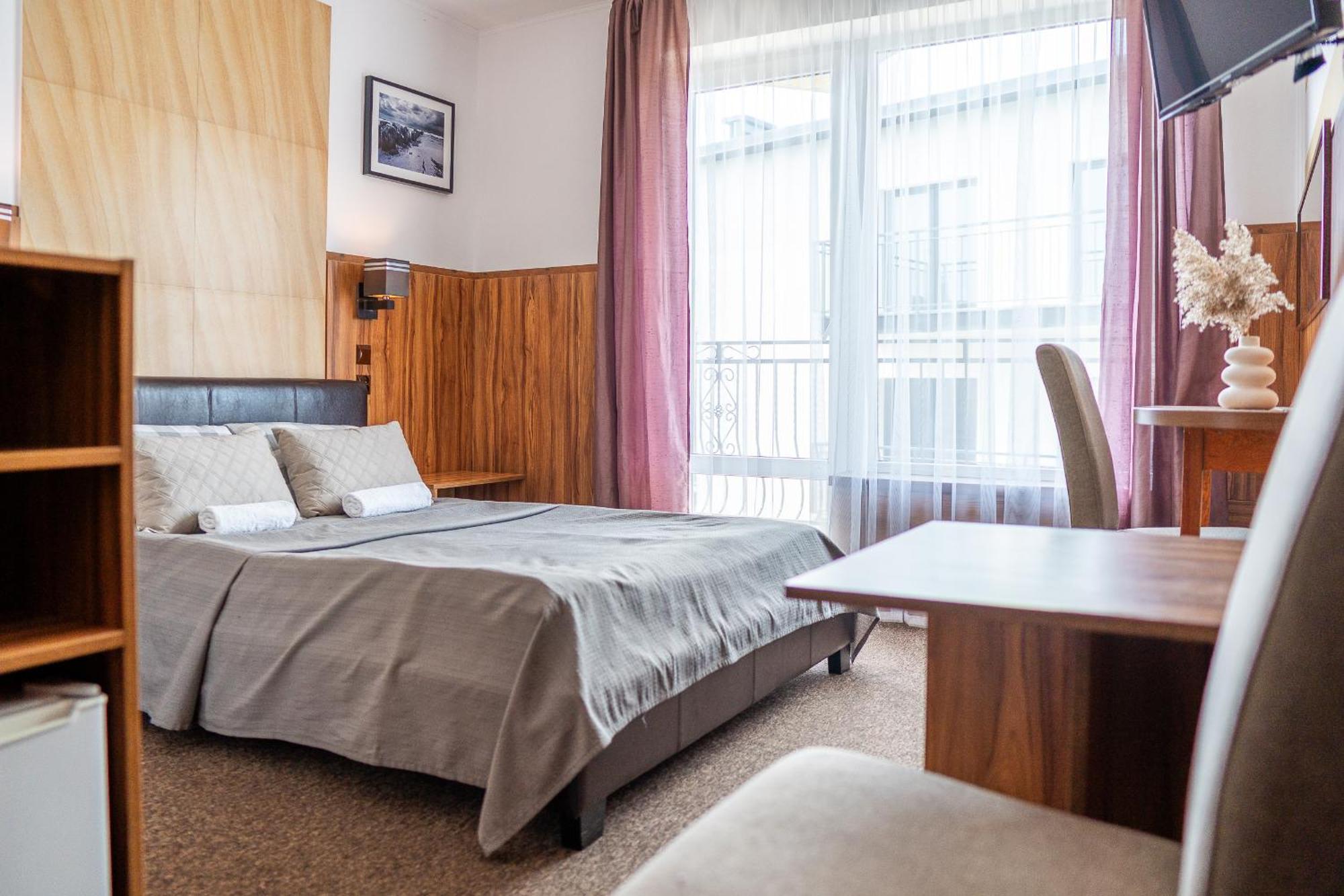 Max Apartamenty - Pokoje - Domki - Restauracja - Basen Mielno  Extérieur photo